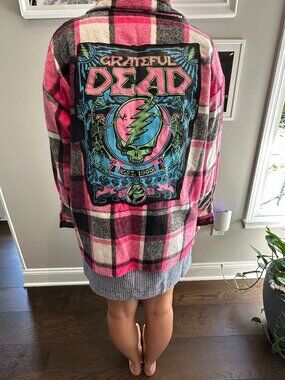 Grateful Dead Pink and Black Flannel Shirt (L)